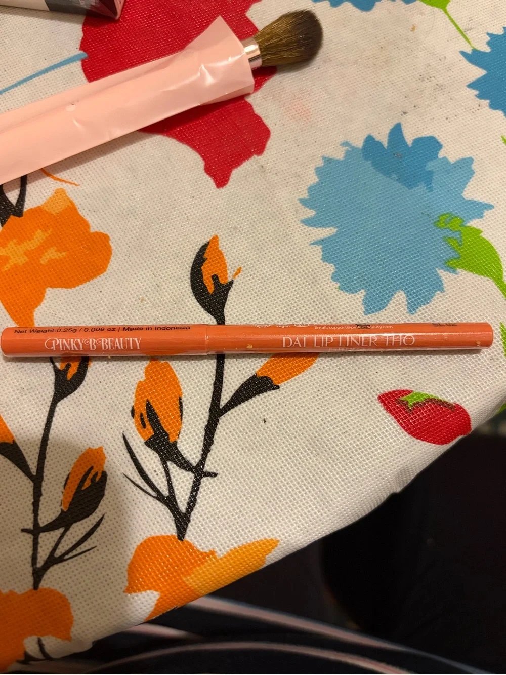 Dat lip liner tho